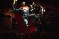 Superman fights Batman in a screenshot from Injustice 2